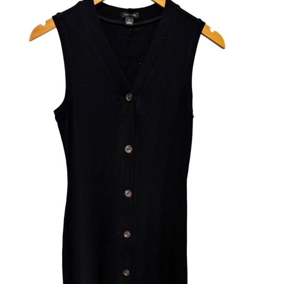 Ann Taylor | Women's Sleeveless Button-Front Knit Dress - Picture 2 of 8